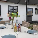 Apartament Awesome In With Wifi Allinge-Sandvig