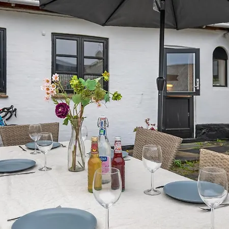 Apartment Awesome In With Wifi Allinge-Sandvig